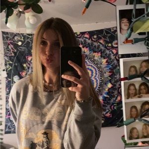 Meet your Posher, Kaylie